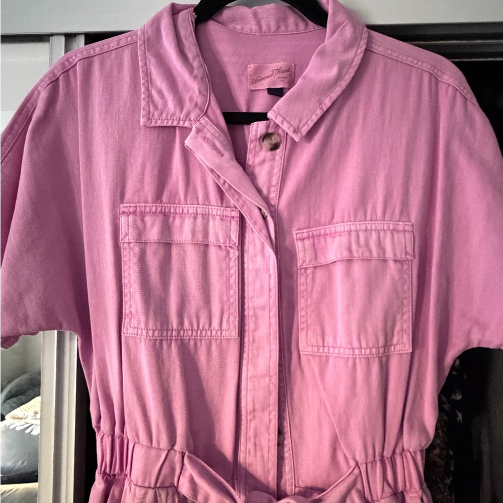 Universal Thread Lavender Top - Picture 2 of 3